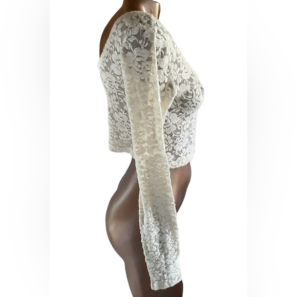 Soft Lace Crop Long Sleeve - Picture 2 of 7